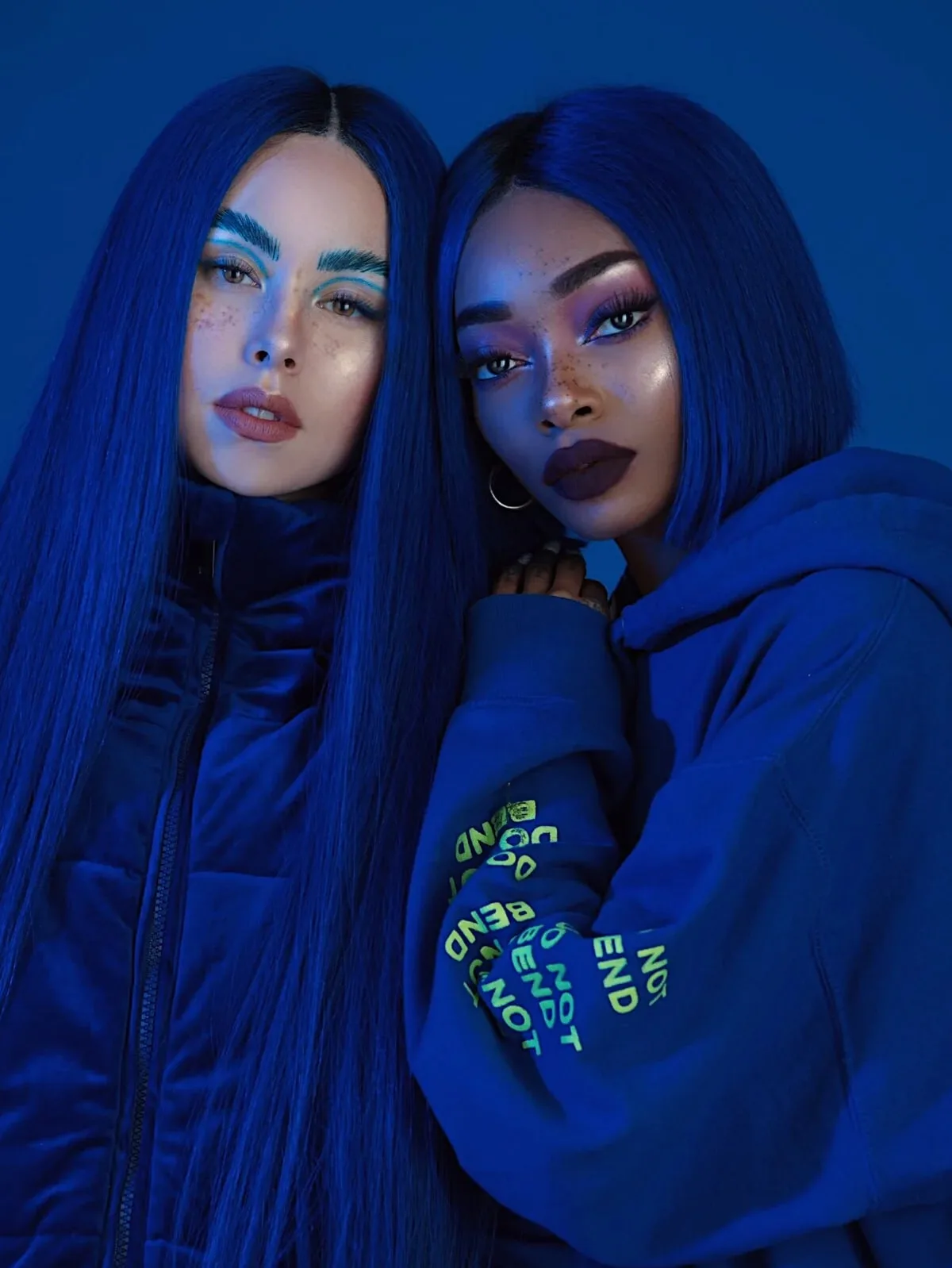 Striking Look—SciFi Blue / Black - Image 2